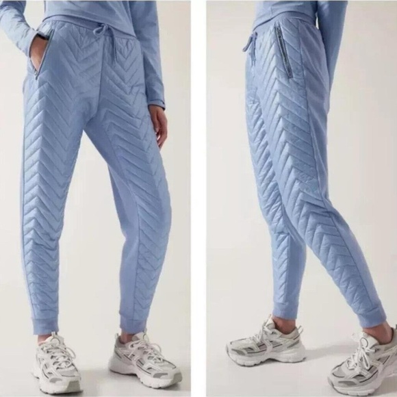 Athleta Women Sz 8P Apres Ski Down Light‎ Blue Quilted Pull On High Rise Joggers - Picture 1 of 15